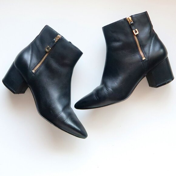 Cole Haan Black Leather Pointy Toe Ankle Boots Block Heel Booties Classic Fall 8 - Picture 1 of 16